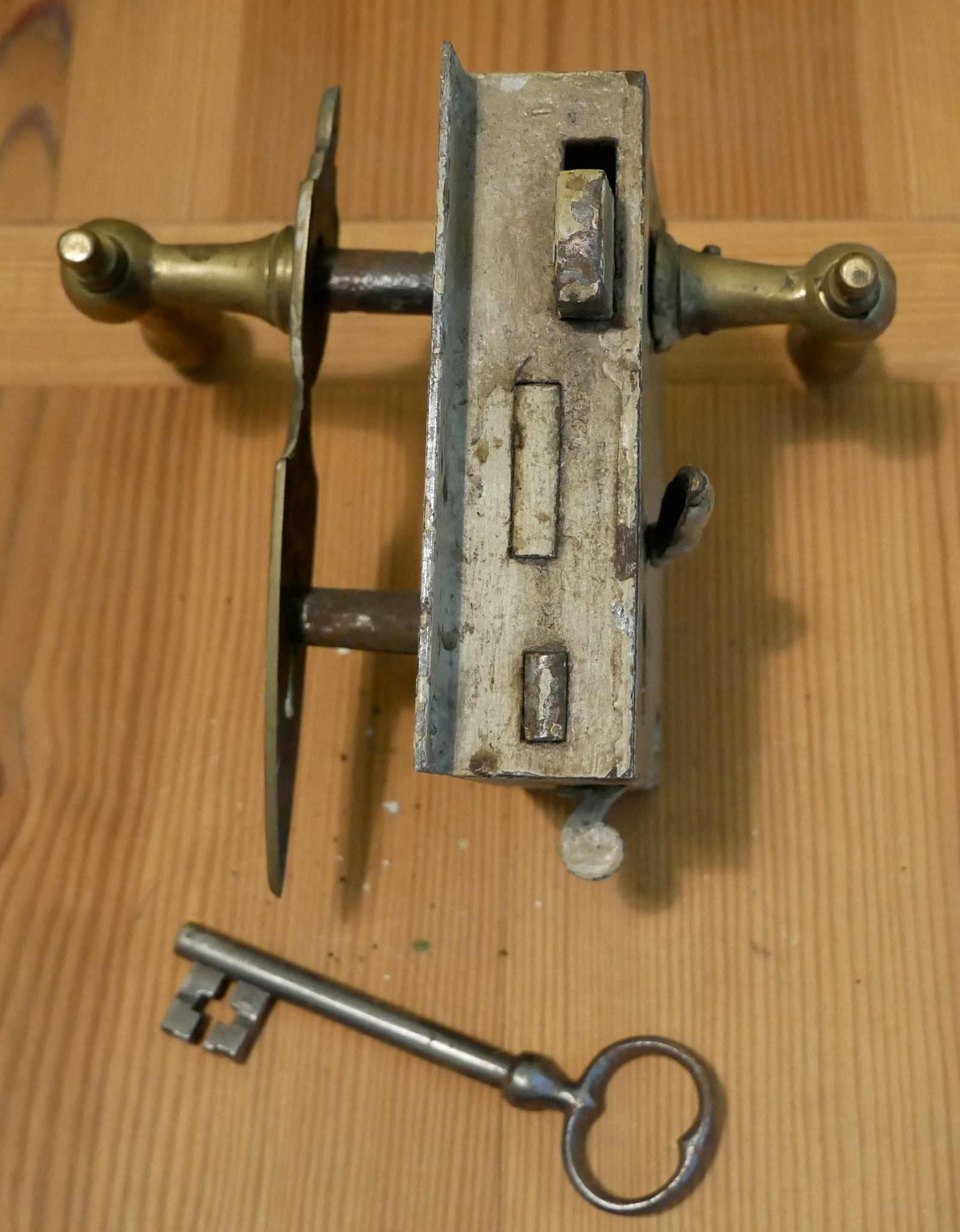 Messing Türschloss Biedermeier mit Drückergarnitur und Schlüssel