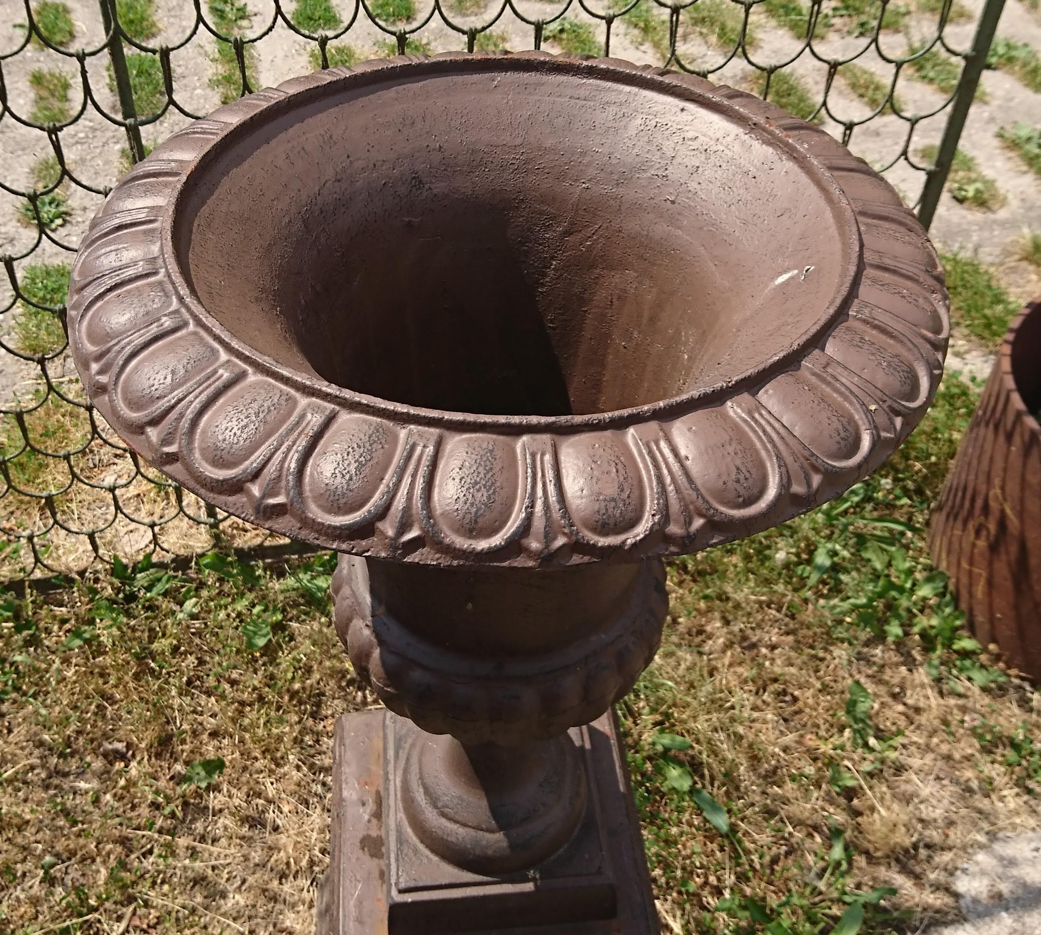 Garten Schlauchwagen Gusseisen Gusseisen Garten Vase mit Sockel | Historische Bauelemente | Jetzt